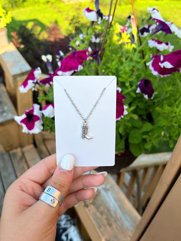 Hides & Kinds Jewelry Necklaces